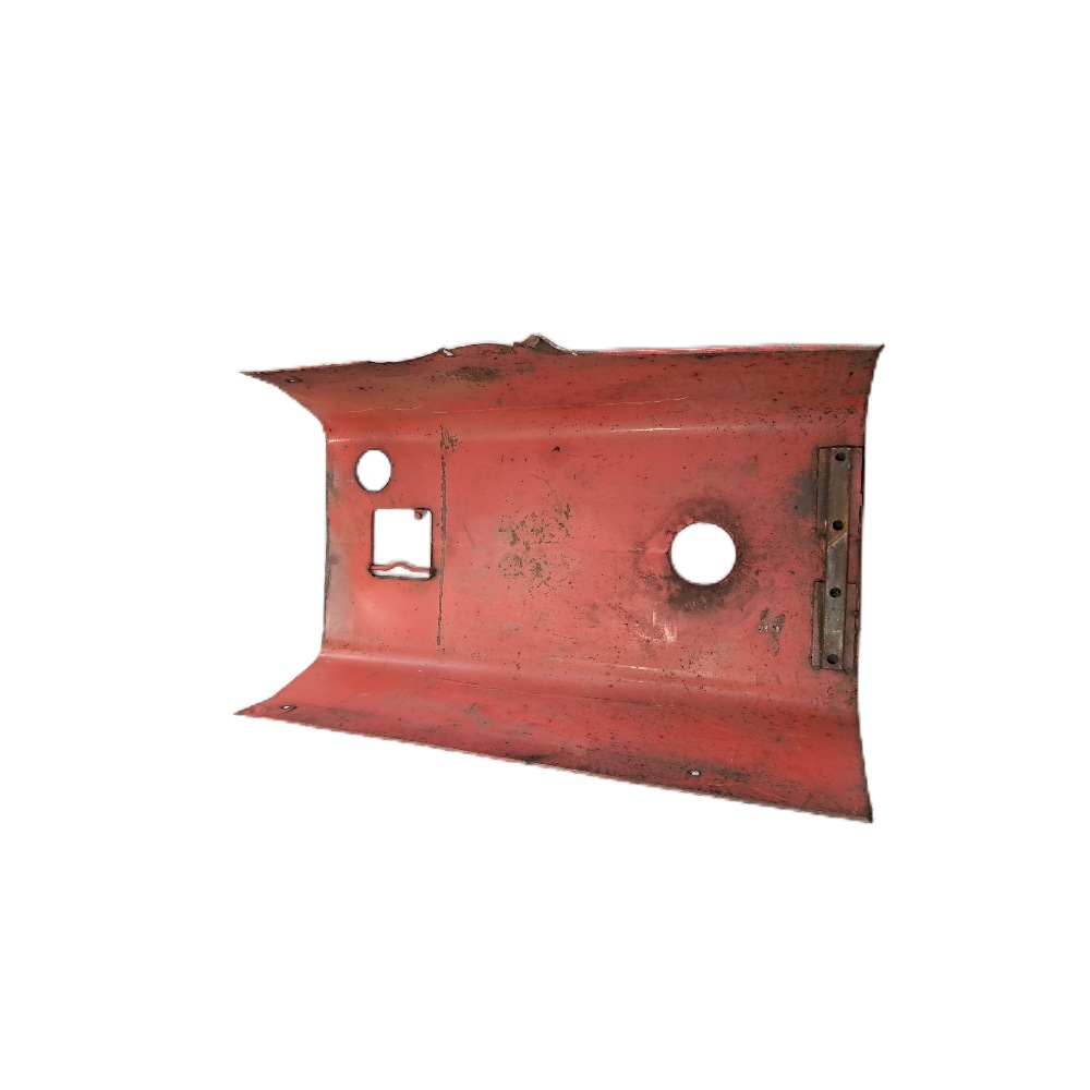Engine Bonnet 25343M94, Massey Ferguson Tractors, Ned Murphy Tractors Ltd.