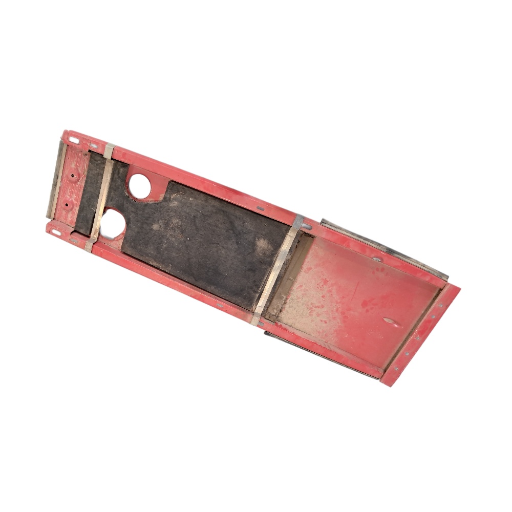 Panel 3805806P91+2, Massey Ferguson Tractors, Ned Murphy Tractors Ltd.